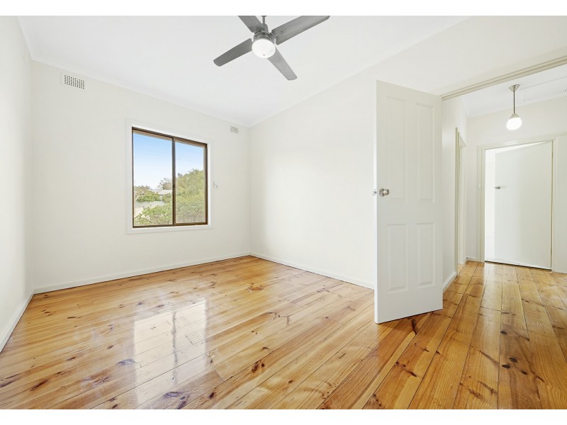 13 Cornwall Street, Berri SA 5343