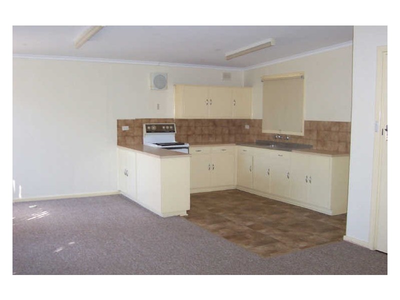 22 Mahoney Street, Berri SA 5343