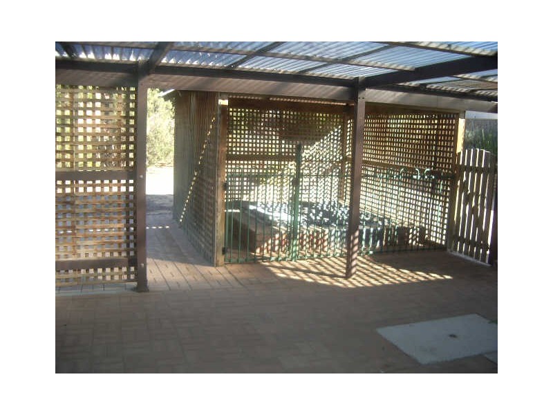 27 Spriggs Street, Berri SA 5343