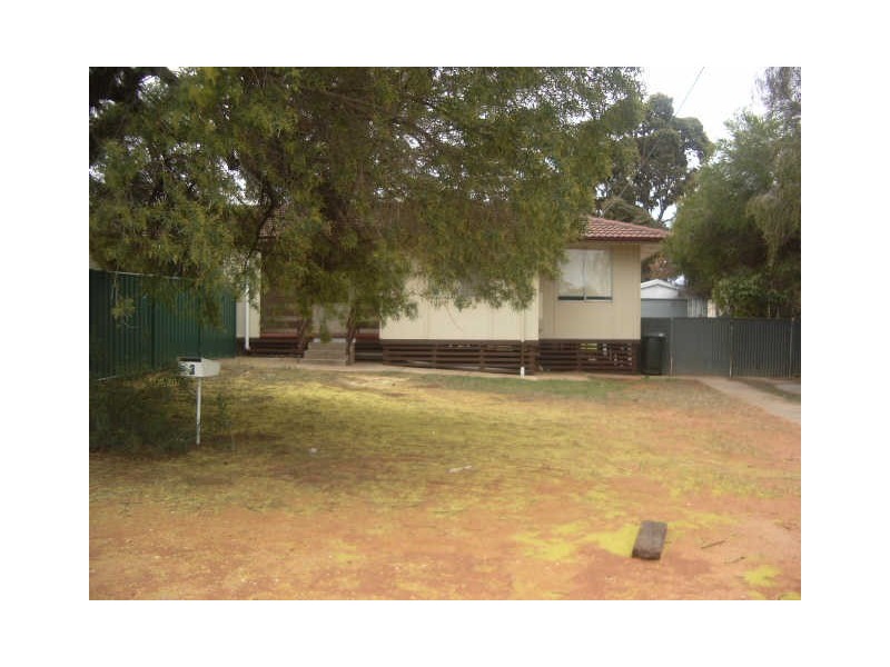 1 Paddick Street, Berri SA 5343