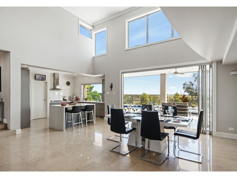 158 Nicholls Road, Cooltong SA 5341