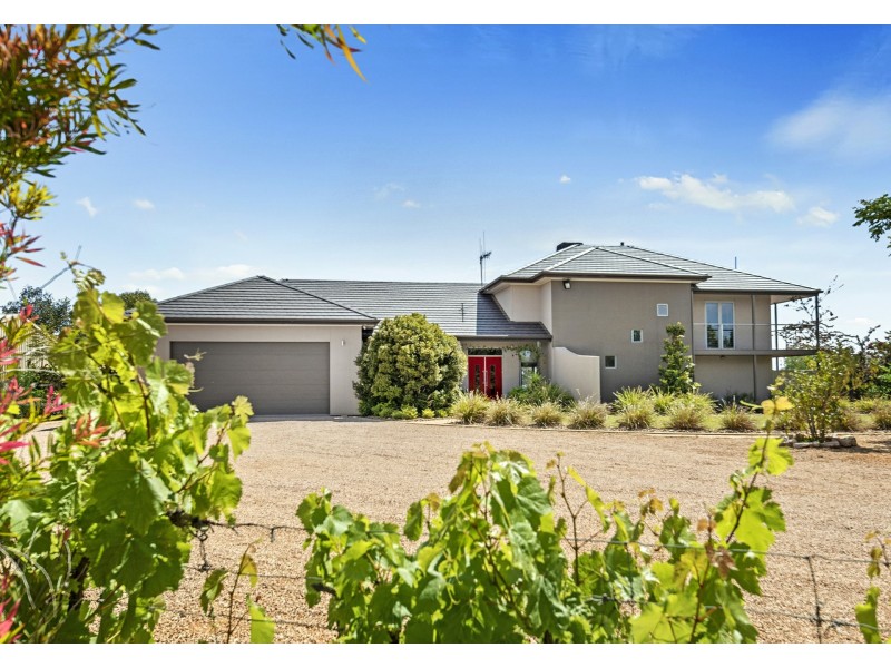 158 Nicholls Road, Cooltong SA 5341