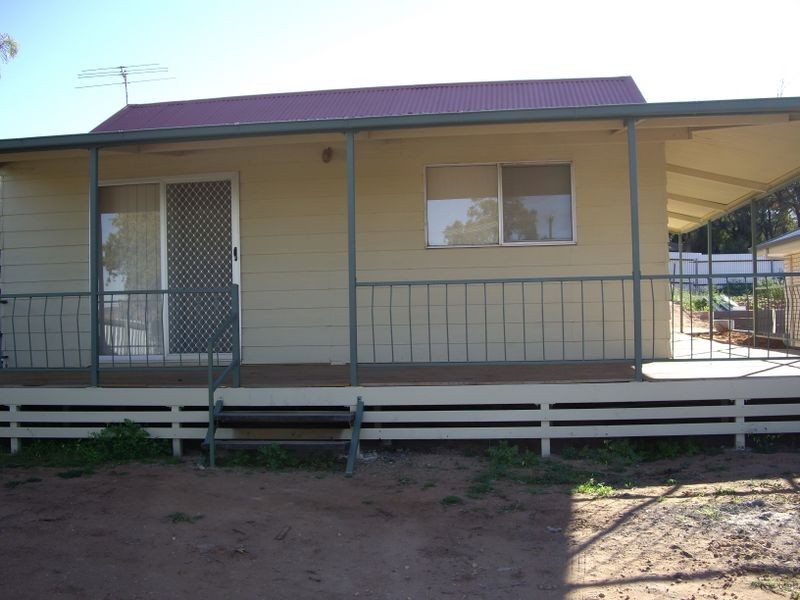 13 Guy Street, Berri SA 5343