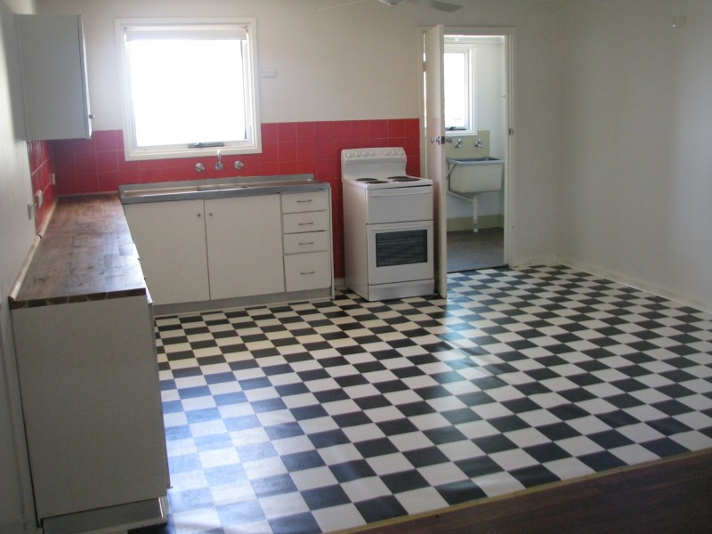 12 Jones Street, Berri SA 5343