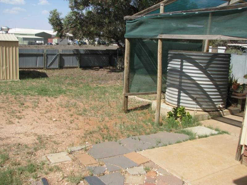 12 Jones Street, Berri SA 5343