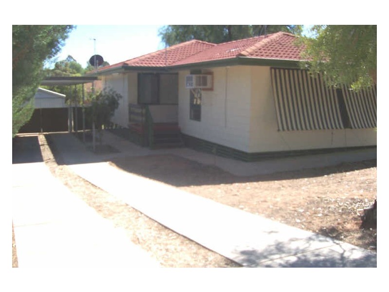 6 Bahnisch Avenue, Berri SA 5343