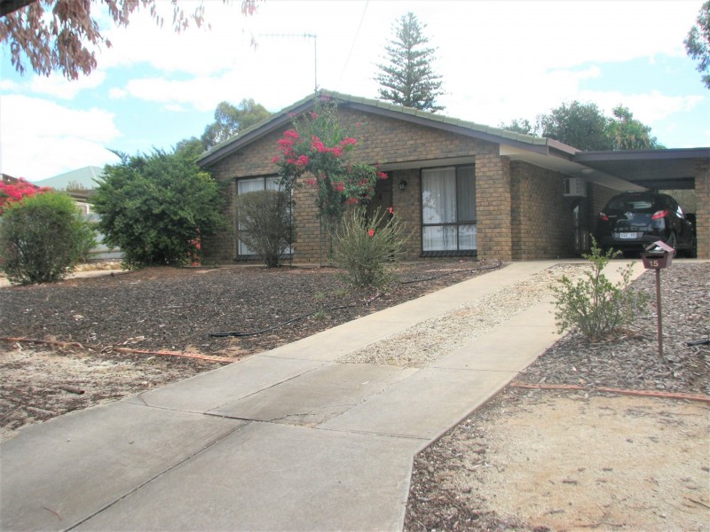 15 Loader Street, Berri SA 5343