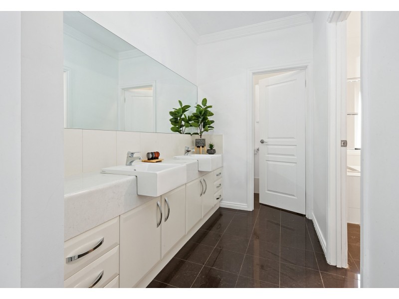 4 Railway Terrace, Renmark SA 5341