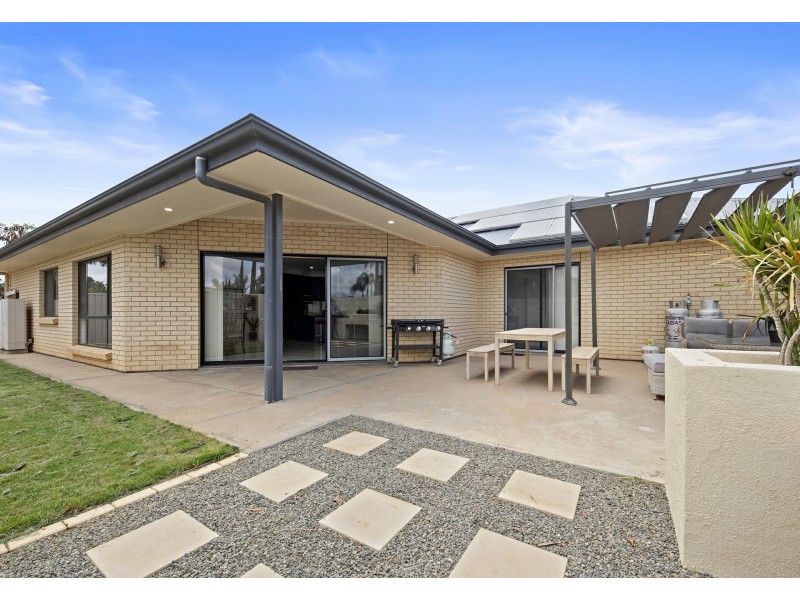 4 Railway Terrace, Renmark SA 5341