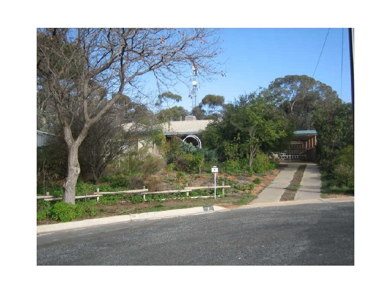 4 Derrick Street, Berri SA 5343