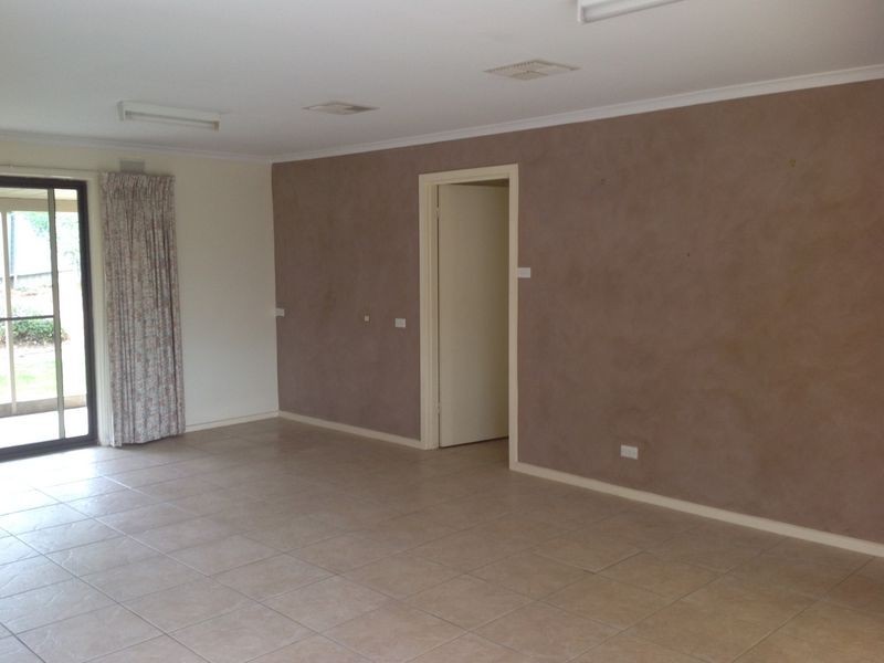 10 Viviancock Street, Berri SA 5343