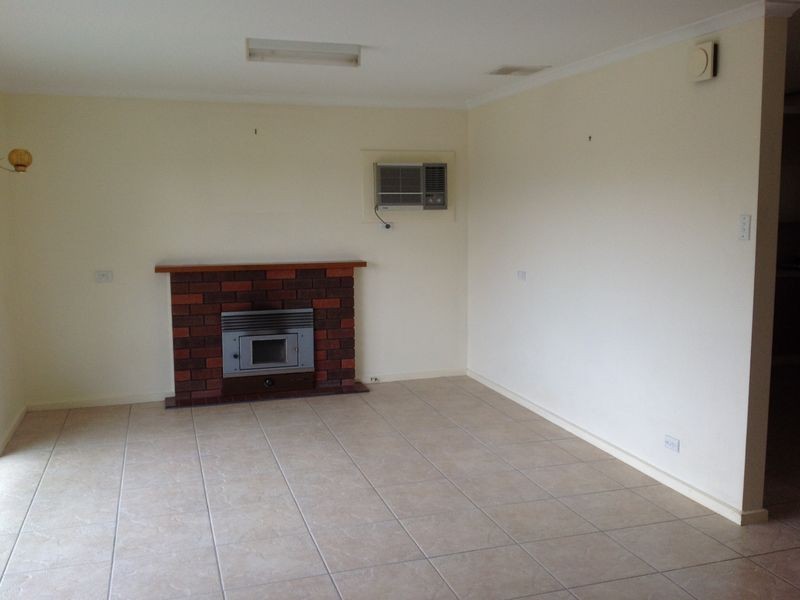 10 Viviancock Street, Berri SA 5343