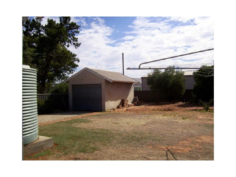 28 FOWLES STREET, Barmera SA 5345