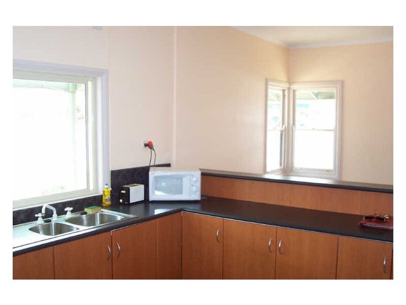 4 Anderson Terrace, Glossop SA 5344