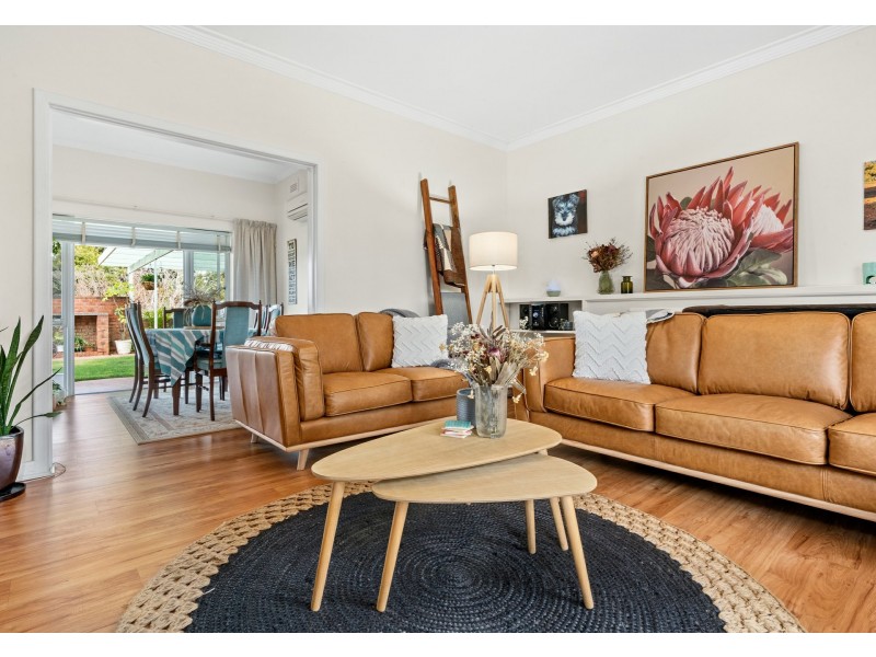 1 McMillan Street, Loxton SA 5333