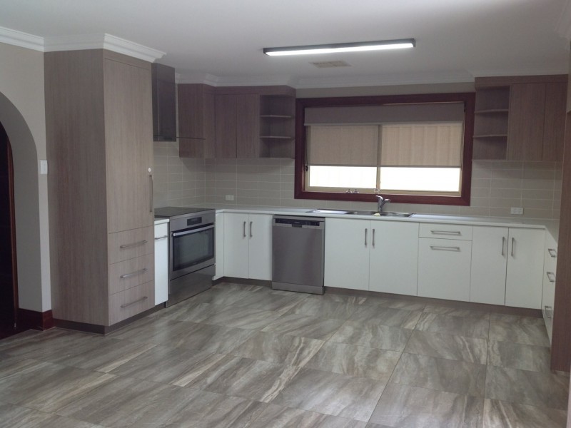 5 Kokoda Tce, Loxton SA 5333