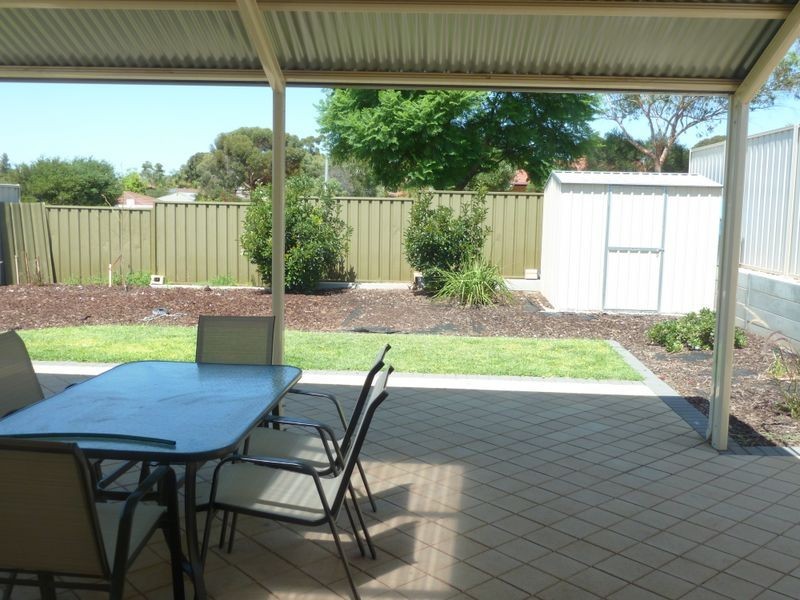 27 Mclean Street, Berri SA 5343