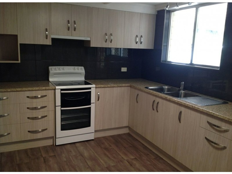 6 Roberts Street, Berri SA 5343