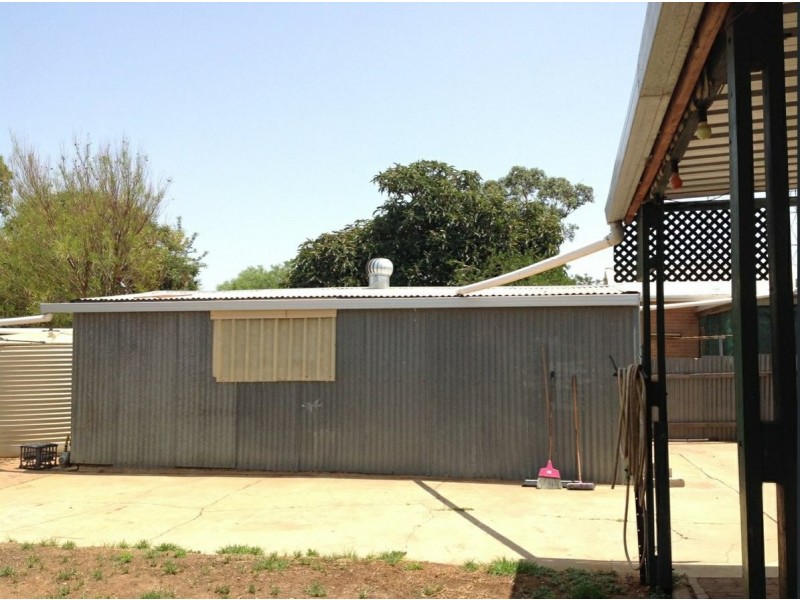 6 Roberts Street, Berri SA 5343