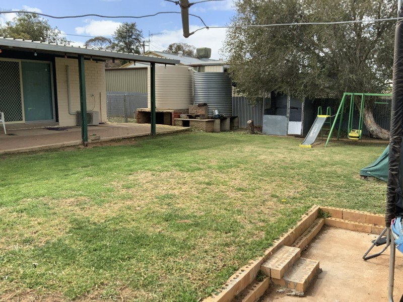 6 Roberts Street, Berri SA 5343