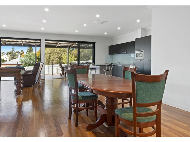 18 McIntosh Street, Loxton SA 5333