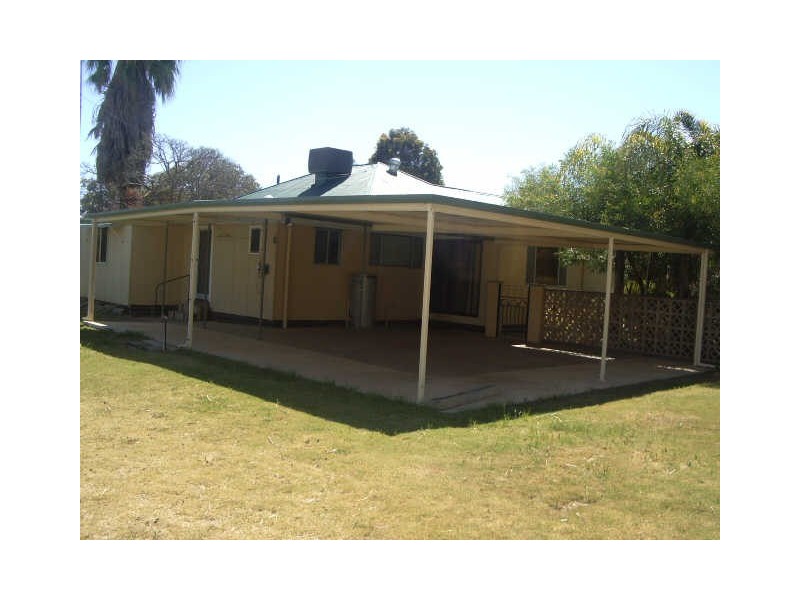 9 Hawdon Street, Barmera SA 5345