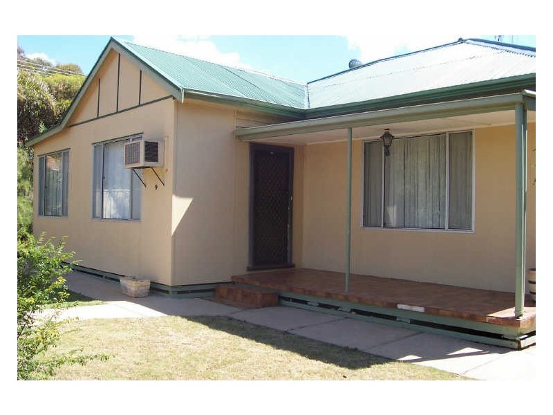9 Hawdon Street, Barmera SA 5345
