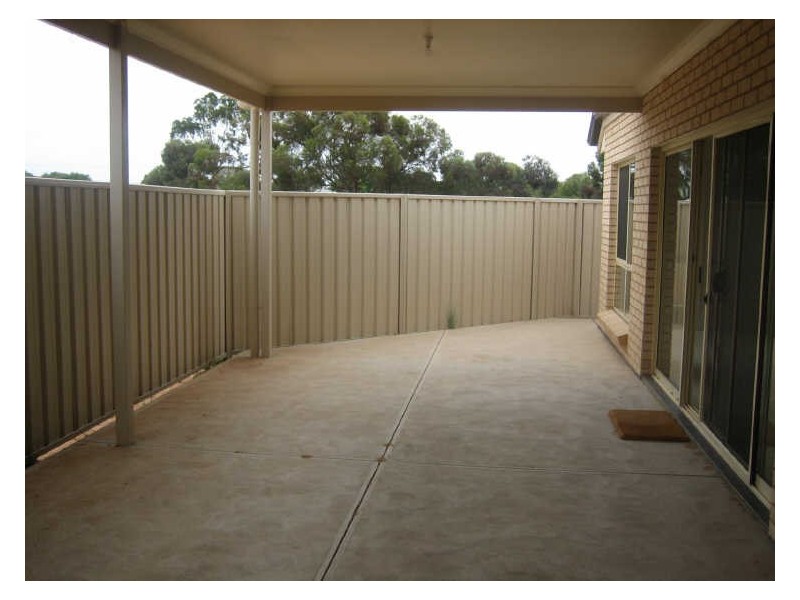 10A Hisgrove Street, Renmark SA 5341