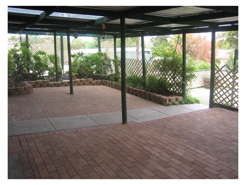 16 O’Malley Street, Berri SA 5343