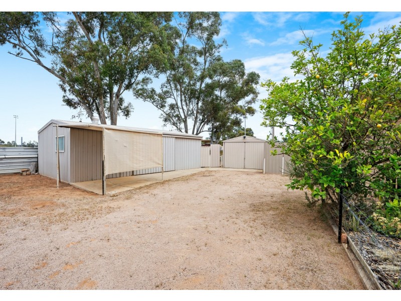 1A Trenaman Crescent, Berri SA 5343