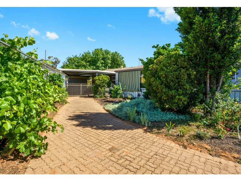 6 Busbridge Court, Loxton SA 5333