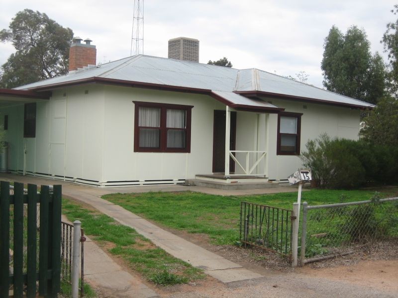 15 Gilbert Street, Berri SA 5343