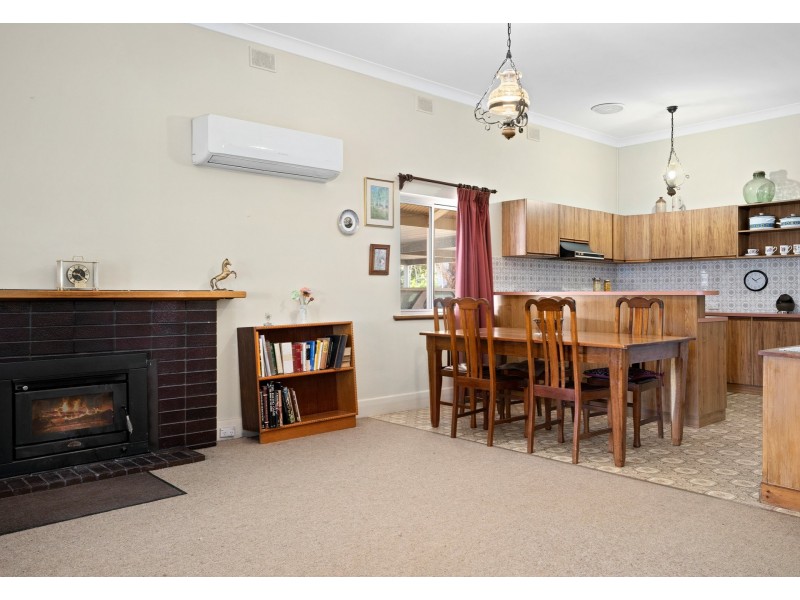 28 Shortt Road, Glossop SA 5344