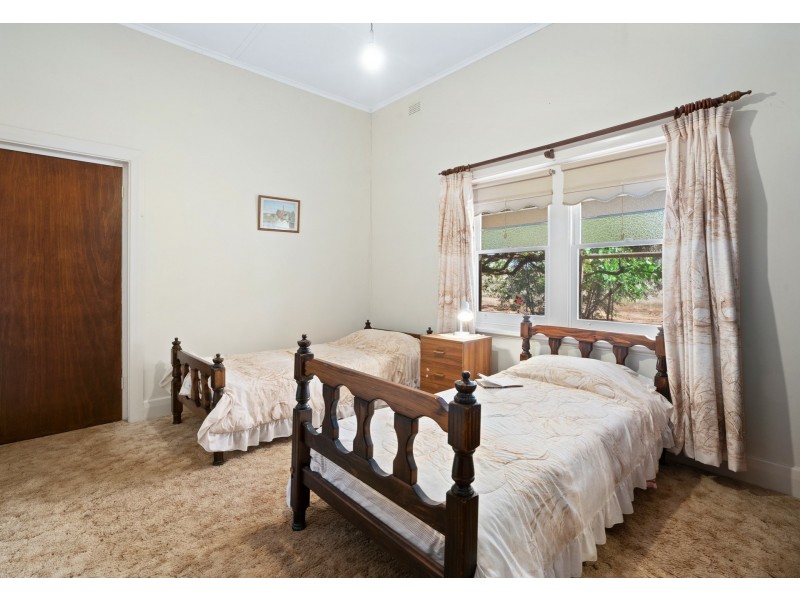 28 Shortt Road, Glossop SA 5344