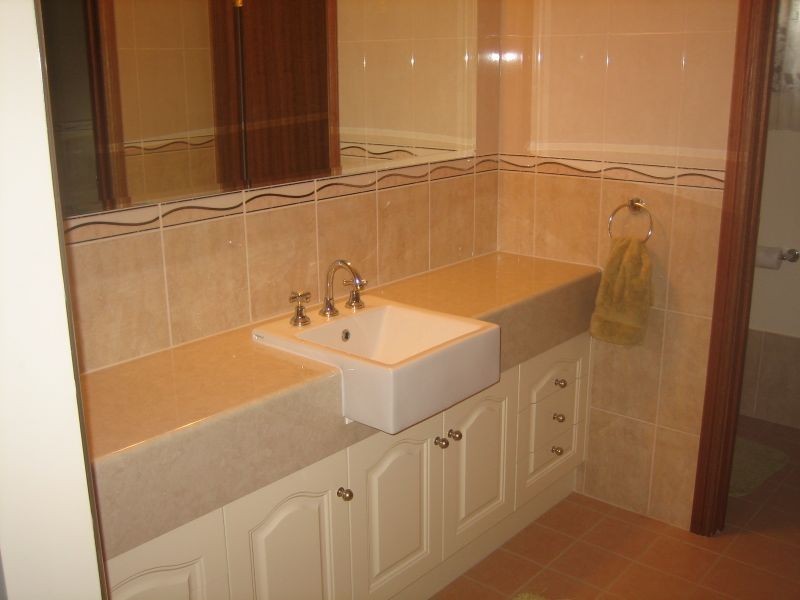 15B Railway Terrace, Renmark SA 5341