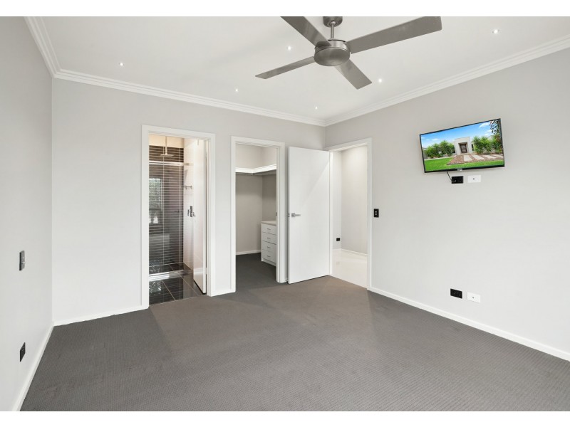 36 Phillips Road, Berri SA 5343