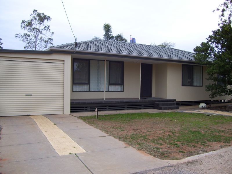 13 Vasey Street, Barmera SA 5345