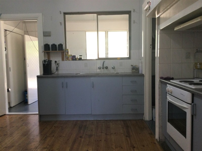 6 Cornwall Street, Berri SA 5343