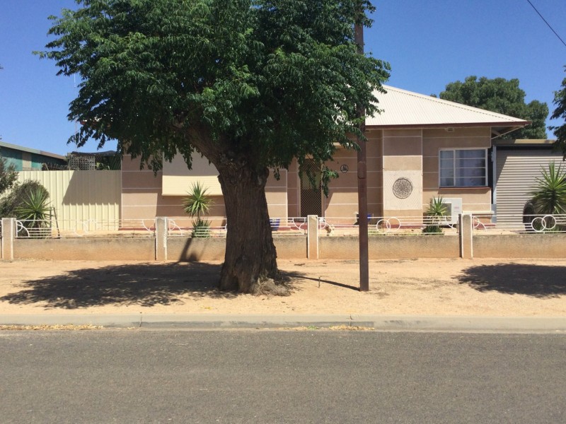 6 Cornwall Street, Berri SA 5343