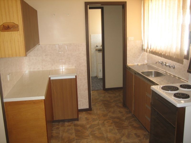 21 Eringa Avenue, Loxton SA 5333