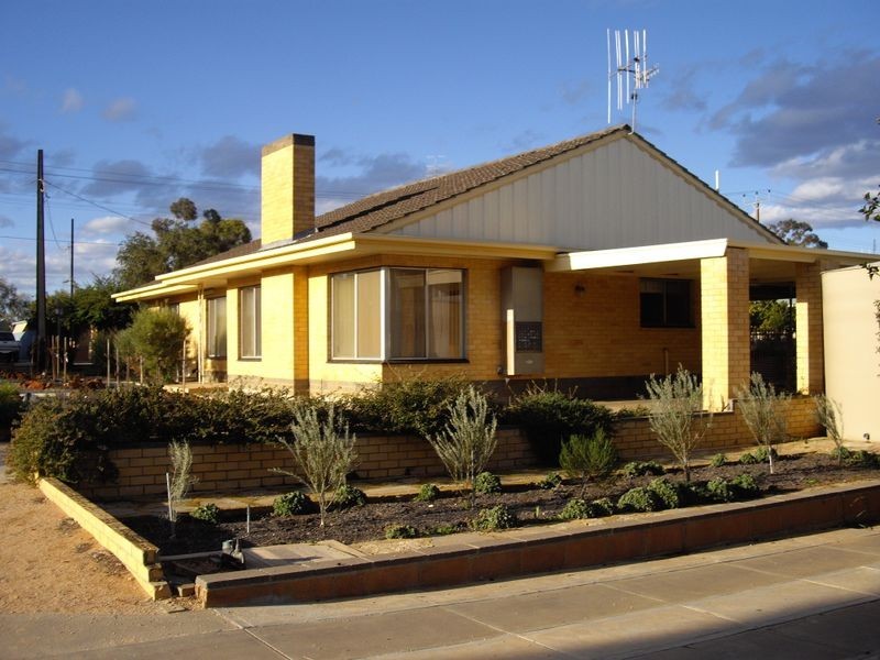 2 Muscat Avenue, Berri SA 5343