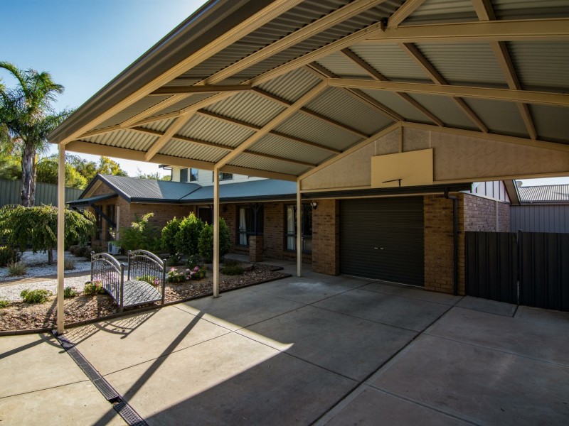 55 Derrick Street, Berri SA 5343