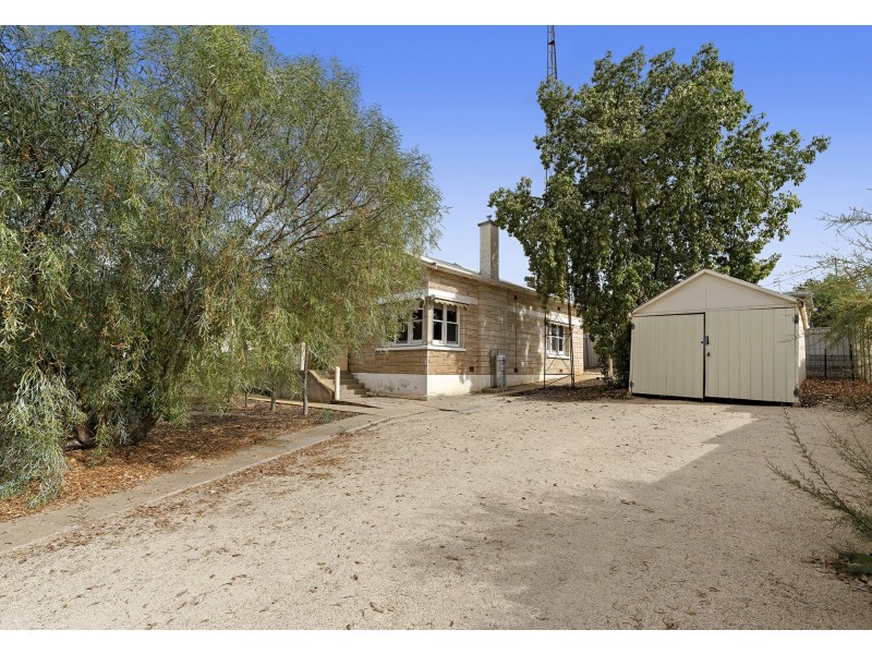 7 Powell Street, Berri SA 5343