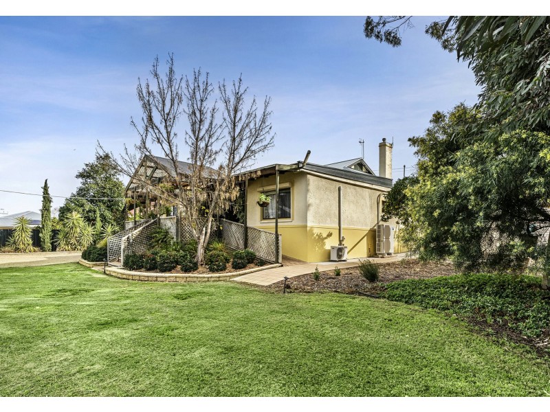 51 Bookpurnong Terrace, Loxton SA 5333