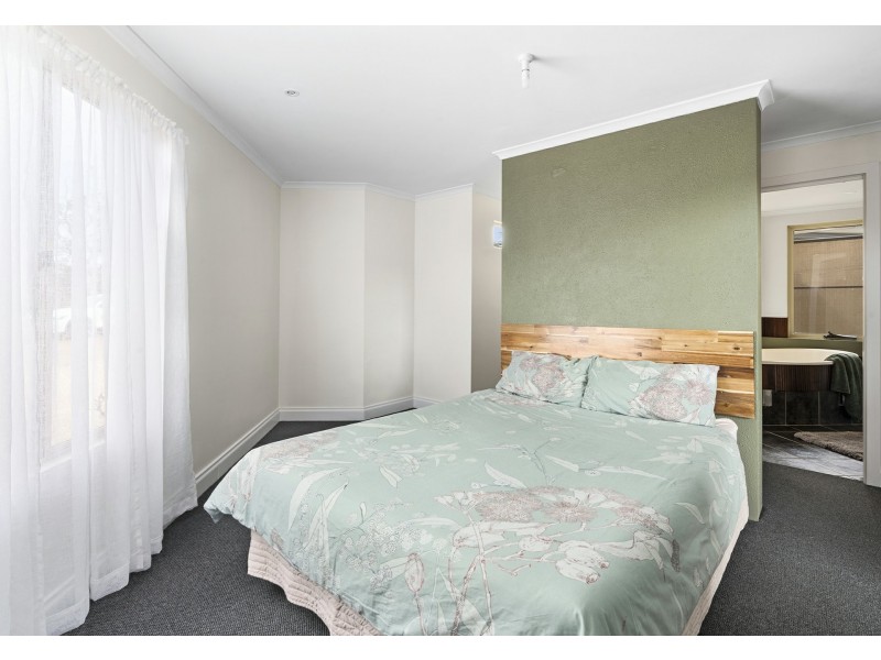 9 Lagoon Road, Kingston On Murray SA 5331