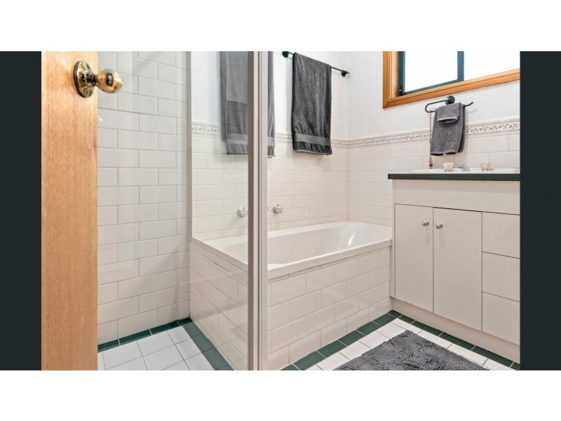 44 Wheatley Road, Loxton SA 5333