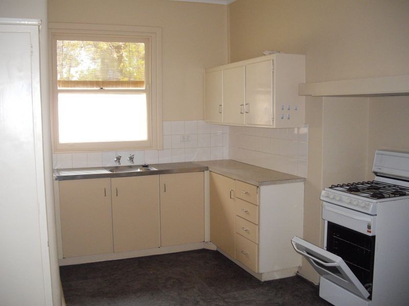 31 Twentieth St, Renmark SA 5341