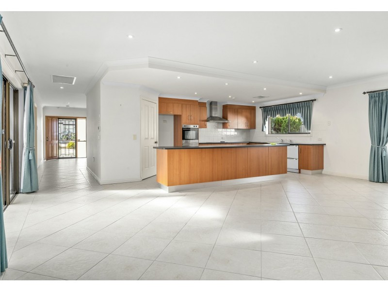 25 McLean Street, Berri SA 5343