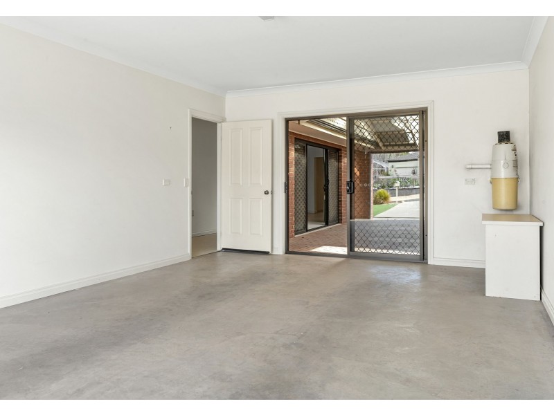 25 McLean Street, Berri SA 5343