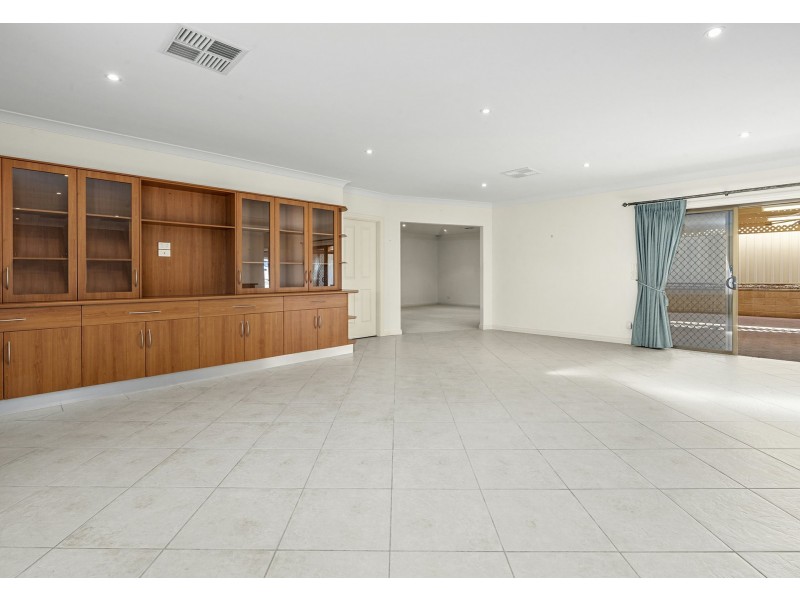 25 McLean Street, Berri SA 5343